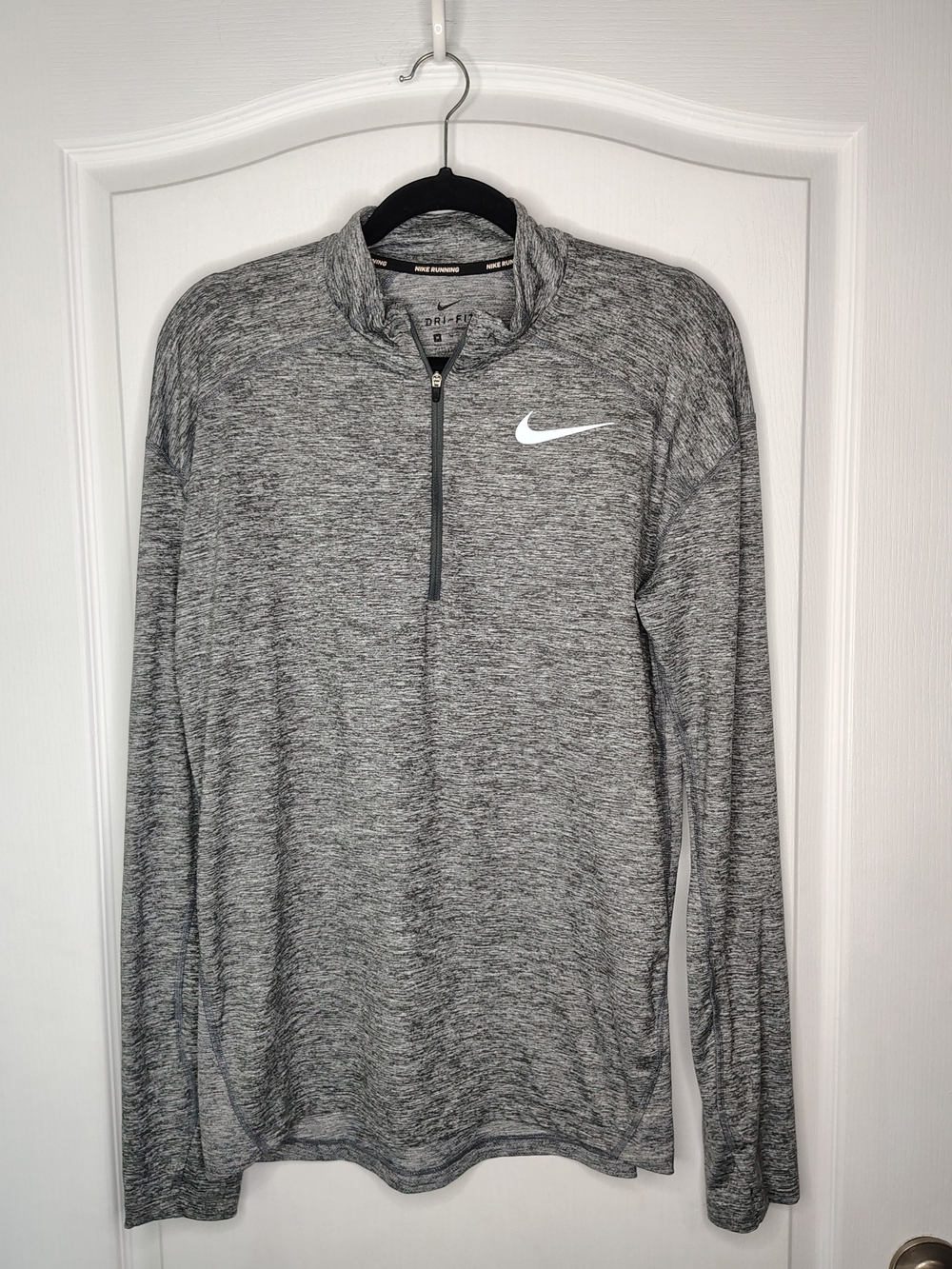 Nike Men’s Gray Dri-FIT Half-Zip Pullover Jacket